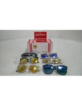 Gafas de sol variadas con...
