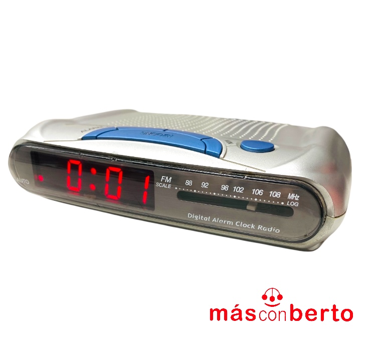 Radio reloj despertador...