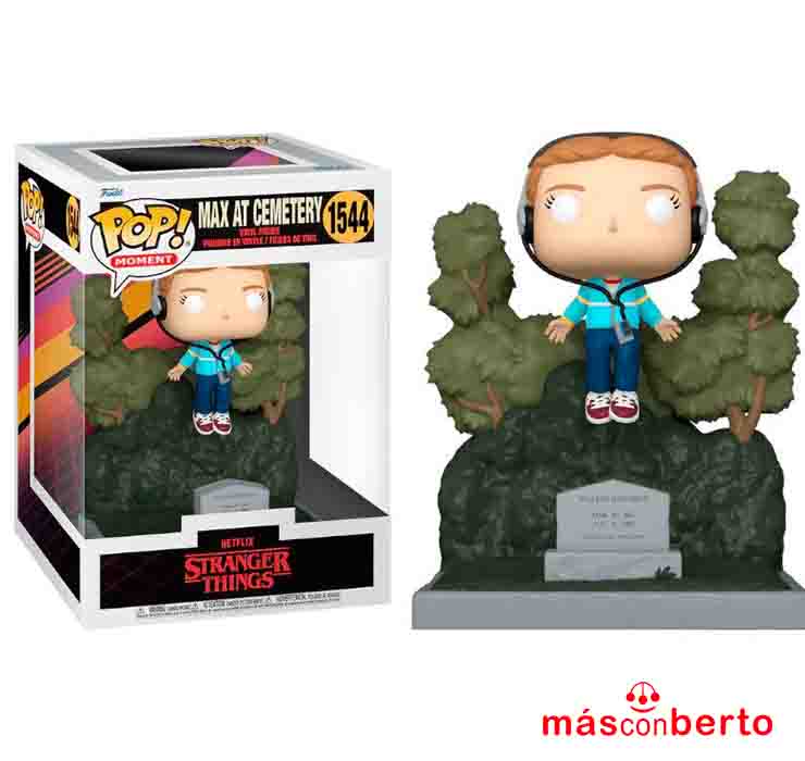 Funko Pop! Max at cementery...