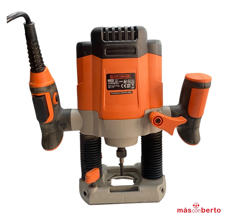 Fresadora Black+Decker...