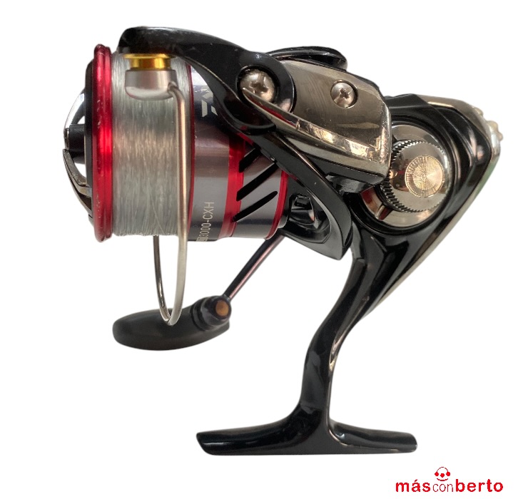 Carrete Daiwa Ninja LT3000-CXH