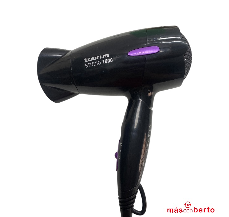 Secador de pelo Taurus...